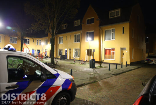 Verjaardag vieren loopt uit op vechtpartij; vuurwapen in beslag genomen Windasstraat Den Haag
