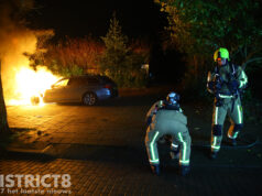 Geparkeerde auto zwaar beschadigd na nachtelijke brand Latijns-Amerikalaan Delft
