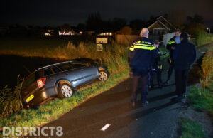 Personenauto komt terecht in de sloot; bestuurder aangehouden Madeweg Monster