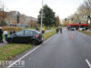 Schade na aanrijding tussen auto en stadsbus Prinses Beatrixlaan Delft