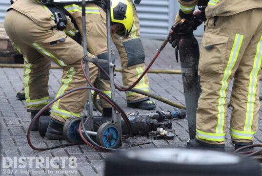 Cilinders vliegen in brand in autogarage Harnaschdreef Den Hoorn
