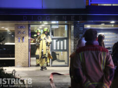 Gewonde bij brand in flat; brandweer schaalt op Griekenlandlaan Zoetermeer