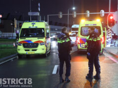 Scooterrijder zwaargewond na aanrijding met auto Burgemeester Elsenweg Naaldwijk
