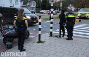 Politie ontdekt gestolen scooter en helm tijdens ongeval Prinses Beatrixlaan Rijswijk