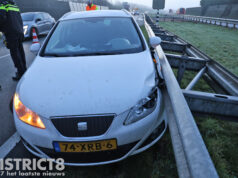 Automobilist raakt macht over stuur kwijt en ramt vangrail Wippolderlaan Wateringen