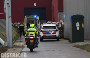 Hulpdiensten groots ingezet bij bedrijfsongeval Zwethlaan Honselersdijk
