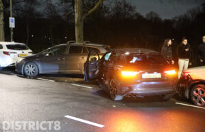 Opnieuw meerdere geparkeerde auto’s geramd bij ongeval Vreeswijkstraat Den Haag