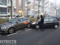 Automobilist met taser ramt geparkeerde auto’s Meppelweg Den Haag