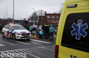 Automobilist rijdt fietsster aan en slaat op de vlucht Soestdijkseplein Den Haag