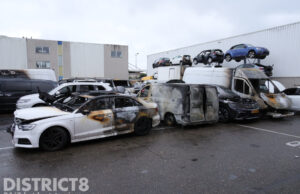 Grote hoeveelheid uitgebrande voertuigen binnengebracht bij bergingsbedrijf Vreugdenhil Zuiderweg Rijswijk