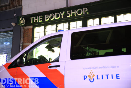 Zoekactie na overval cosmeticawinkel Jacob Gerritstraat Delft