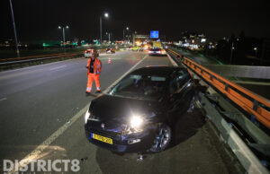 Vrouw en kind gewond na ongeval met twee voertuigen op fly-over A12 Den Haag