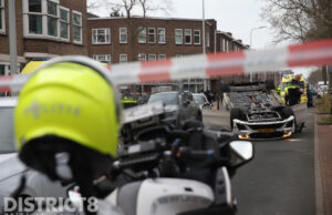 Auto over de kop, drugs in beslag genomen en bestuurder aangehouden na aanrijding Zuiderparklaan Den Haag