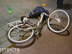 Fietser gewond na aanrijding met auto Moerweg Den Haag