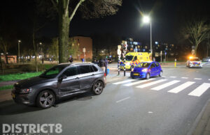 Twee voertuigen betrokken bij aanrijding op kruispunt Erasmusweg Den Haag