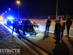 Bestuurster aangehouden na dollemansrit met zwaar beschadigde auto en openklappende motorkap A4 Schipluiden