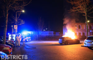 Geparkeerde auto doelwit van brandstichting Hendrick de Keyserweg Delft