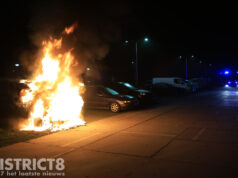 Busje loopt forse schade op door brand op parkeerplaats Mozartlaan Delft