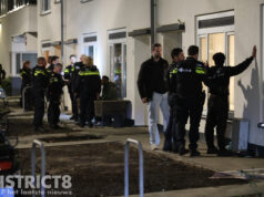 Politie rukt groots uit naar vechtpartij met mogelijk vuurwapen Sandenburgstraat Den Haag