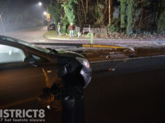 Automobilist valt in slaap en botst tegen lantaarnpaal; N44 afgesloten N44 Wassenaar