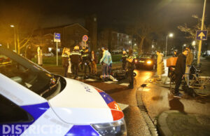 Scooterrijder gewond bij aanrijding Maartensdijklaan Den Haag