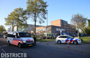 Twee gewonden bij steekpartij in asielhotel Kleveringweg Delft