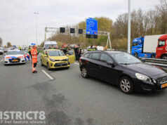 Forse verkeershinder na kop-staartbotsing tussen drie voertuigen A4 Rijswijk