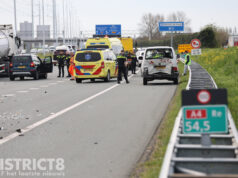 Twee gewonden en veel schade na fors ongeval tussen drie voertuigen A4 Den Hoorn