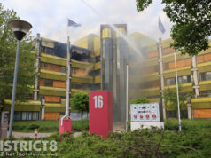 Voor de derde keer brand in voormalig bedrijfsverzamelgebouw, flinke rookwolken Bredewater Zoetermeer