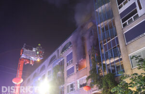 Persoon overleden na uitslaande brand in woning seniorencomplex Wagenstraat Den Haag