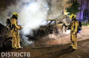 Twee voertuigen beschadigd na brand Johan David Zocherstraat Voorburg