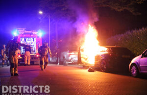 Auto total loss na brandstichting Jacob Schorerlaan Den Haag