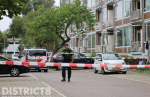 Drie aanhoudingen na melding verdachte situatie Mosveen Den Haag