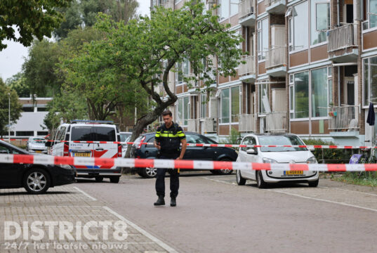 Drie aanhoudingen na melding verdachte situatie Mosveen Den Haag