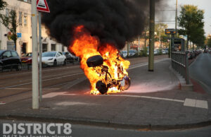 Brandweer blust brandende deelscooter Rijswijkseweg Den Haag