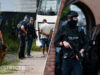 Grote politieacties op twee locaties, meerdere verdachten aangehouden in drugsonderzoek Den Haag / Wateringen