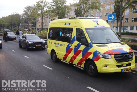 Twee auto’s beschadigd bij ongeval Oude Haagweg Den Haag