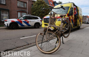 Meisje op fiets gewond na aanrijding met werkbus Sand-Ambachtstraat ‘s-Gravenzande