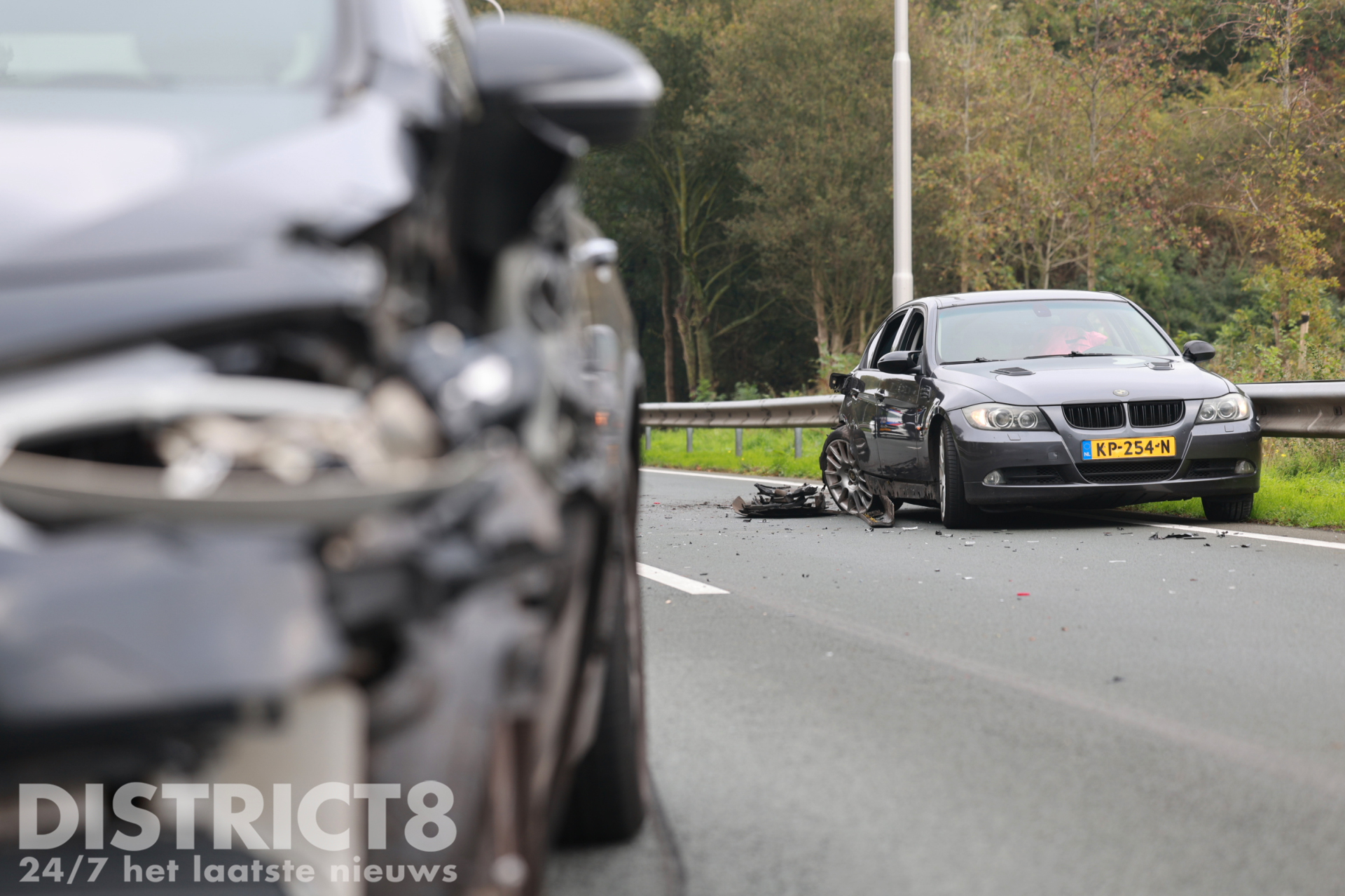 Flinke schade nadat auto achterop pechgeval botst N470 Delft
