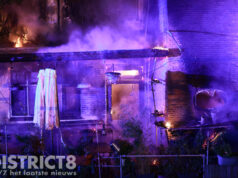 10 woningen ontruimd bij zeer grote brand in historische binnenstad Kerkstraat Delft
