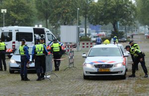 Grote politie-controle Prinses Beatrixlaan Rijswijk
