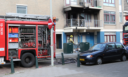 14 augustus Flinke schade bij brand in een woning Jan de Baenstraat Den Haag