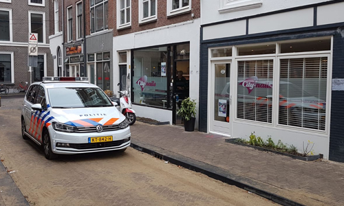 26 september Twee mannen gevlucht na overval op nagelstudio Herenstraat Den Haag