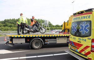 Motorrijder gewond na schuiver A4 Rijswijk