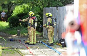 3600 Huishoudens zonder stroom door ontploffing in transformatorhuisje Mutatuliweg Delft