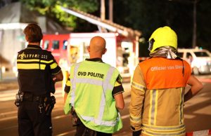 Zes woningen ontruimd na brand in huurpand Bergweg Rotterdam