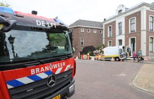 Straat afgesloten in verband met gaslekkage Oosteinde Delft