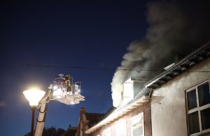 Meerdere gewonden bij grote brand pand Molenstraat Naaldwijk