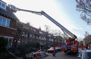 Brandweer druk met stormschades door lentestorm Den Haag e.o.