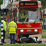 Scooterrijder overleden na aanrijding met tram Eikelenburglaan